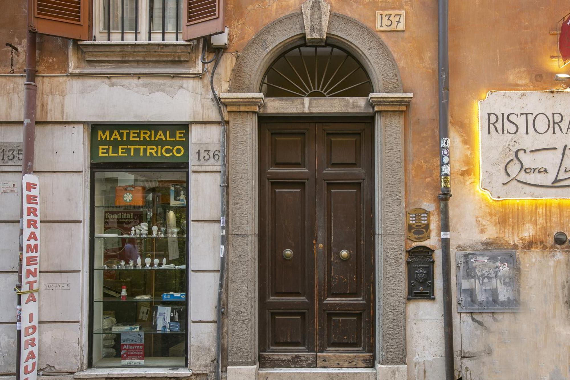 Trevi Little Palace #3 罗马 外观 照片