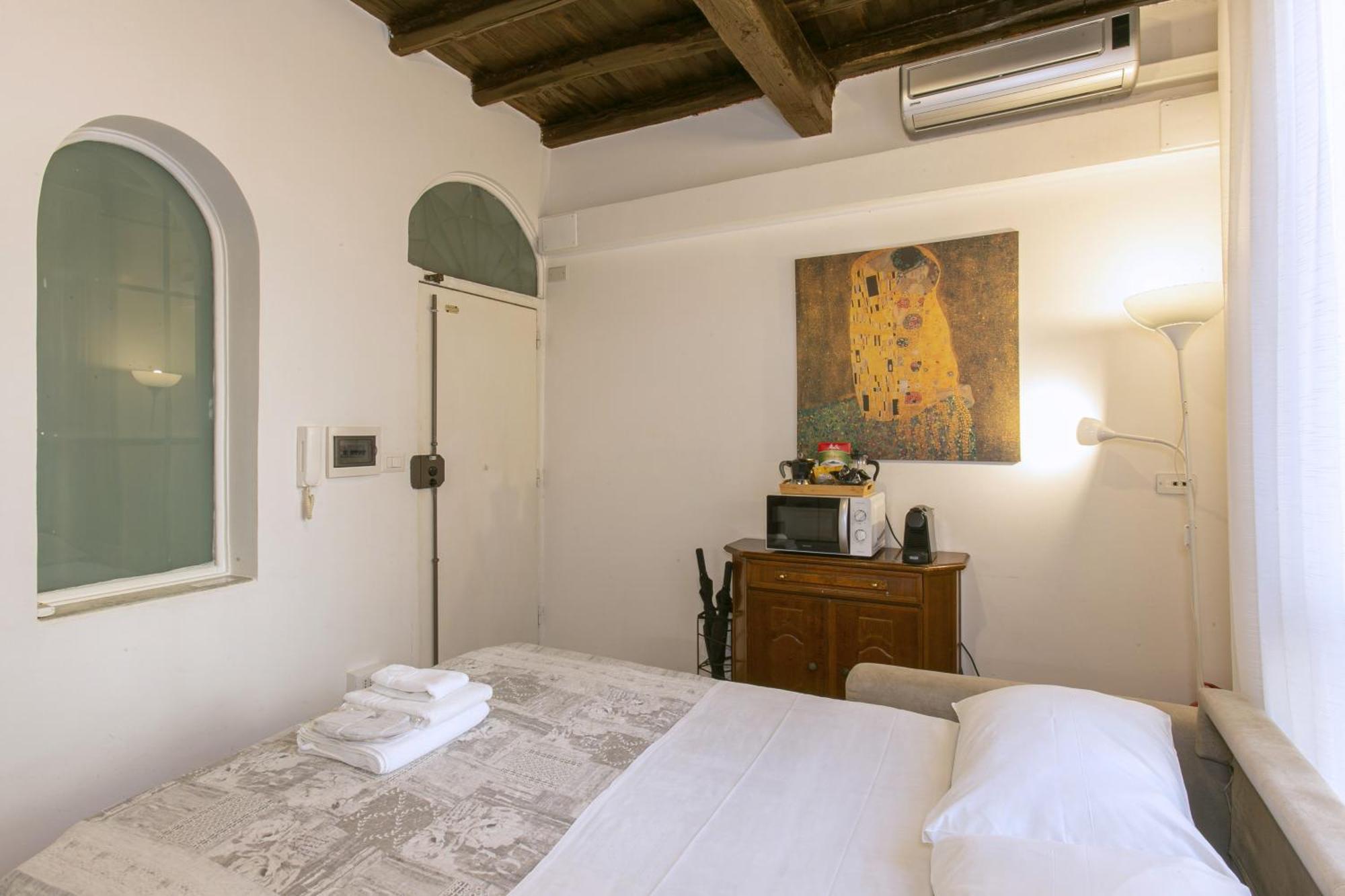 Trevi Little Palace #3 罗马 外观 照片